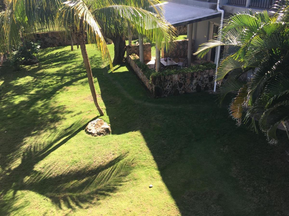 Almond Tree Hotel Resort Corozal Exterior photo