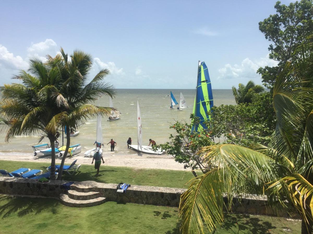 Almond Tree Hotel Resort Corozal Exterior photo